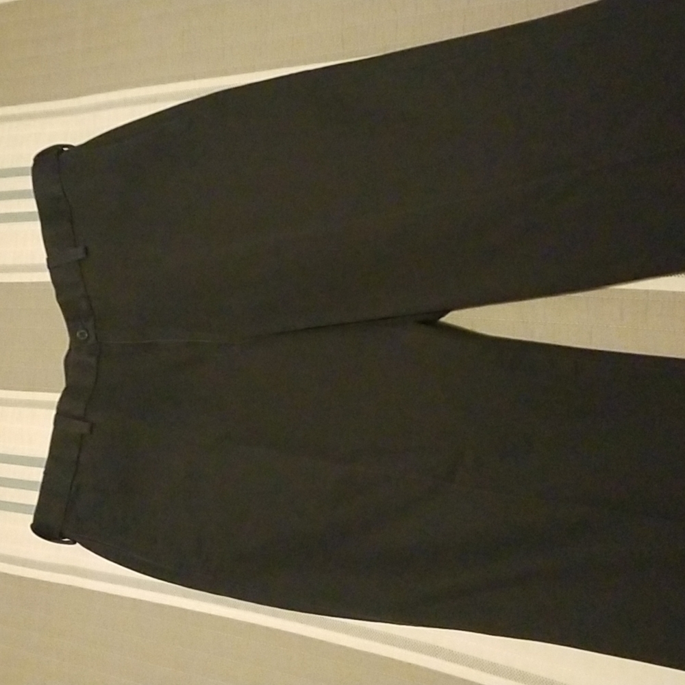 Pants - Picture 2 of 9